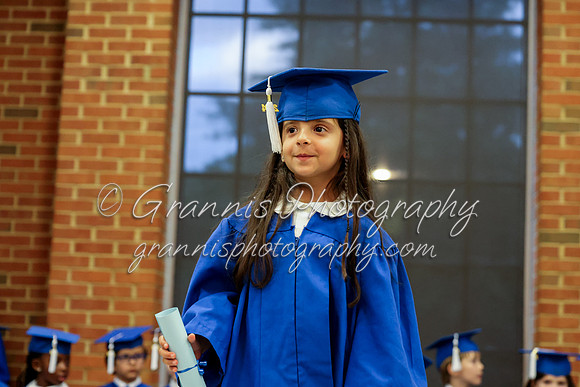MCGRADUATION24-565