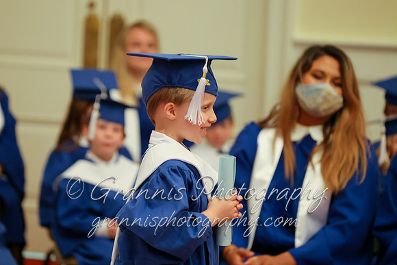 MCGRADUATION22-478