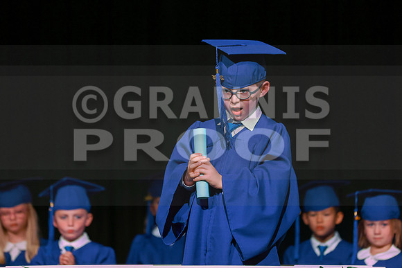 MCGRADUATION25-473