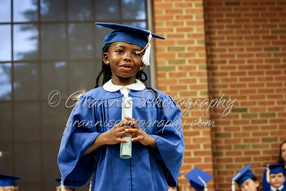 MCGRADUATION24-691