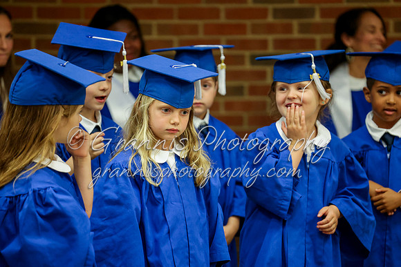 MCGRADUATION24-802