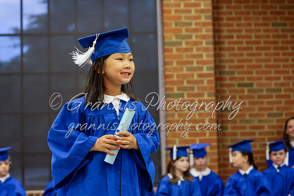 MCGRADUATION24-538