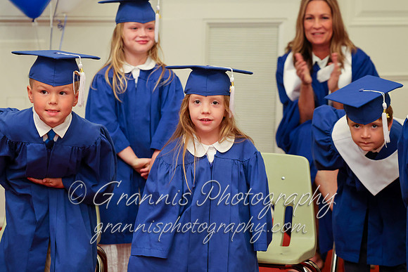 MCGRADUATION22-498