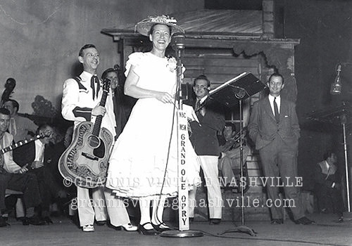 036_Hank Snow_Minnie Pearl_Jack Stapp