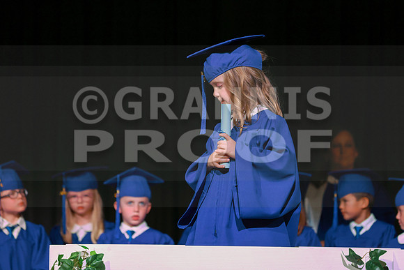 MCGRADUATION25-508