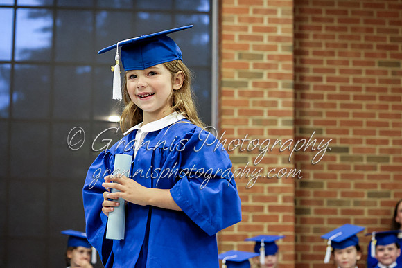 MCGRADUATION24-777