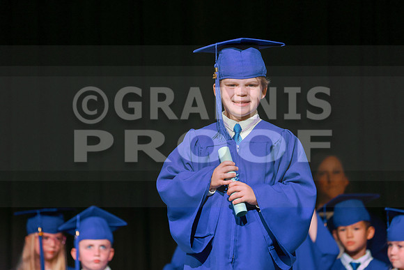 MCGRADUATION25-550