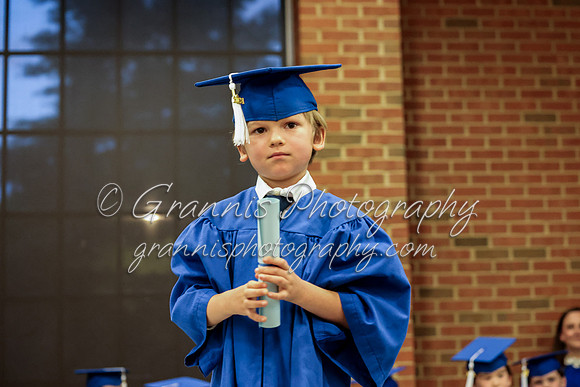 MCGRADUATION24-796