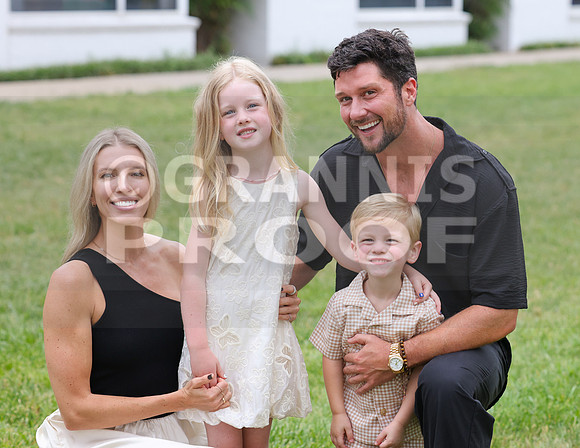 MCGRADFAM26-184