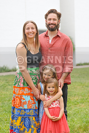 MCGRADFAM26-281