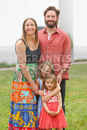 MCGRADFAM26-279