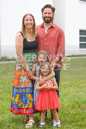 MCGRADFAM26-284