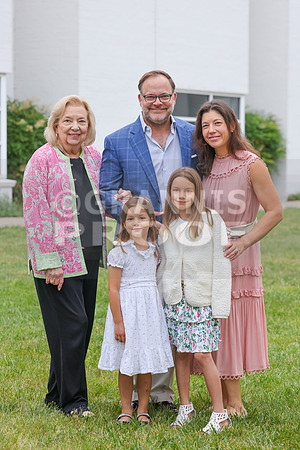 MCGRADFAM26-425
