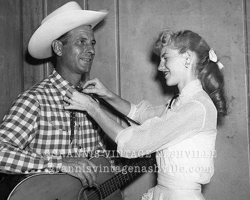 Opry9