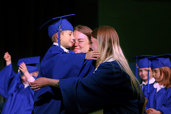 MCGRADUATION25-391