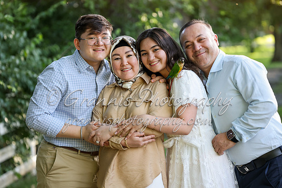 ROBIYAFAM-323