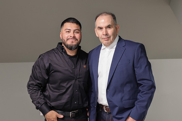 CARLOS-114
