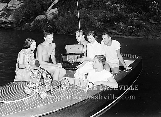 radioboat