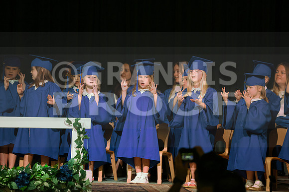 MCGRADUATION25-323