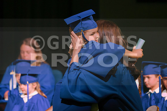 MCGRADUATION25-561
