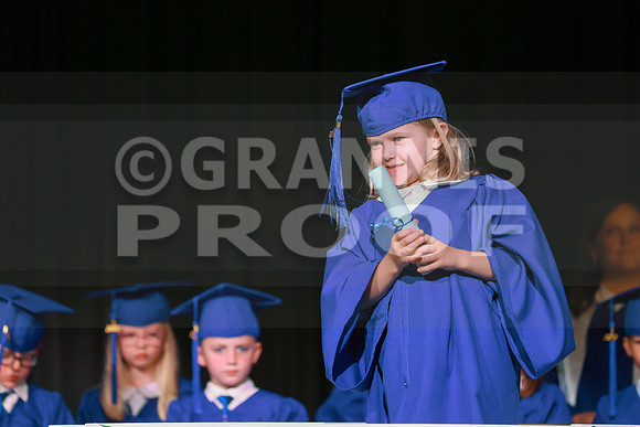 MCGRADUATION25-485