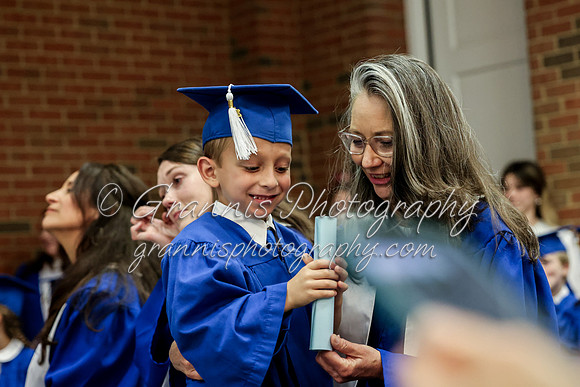 MCGRADUATION24-708