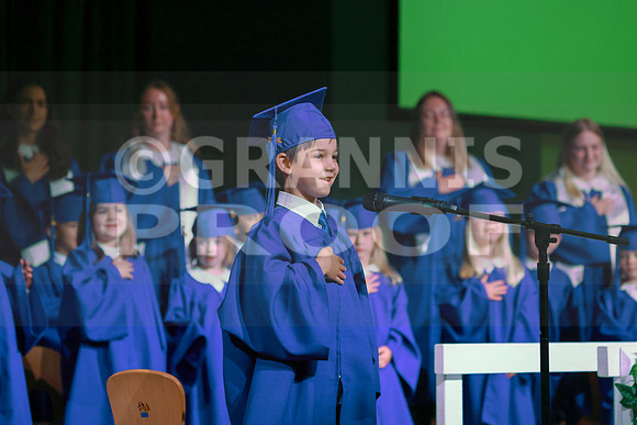 MCGRADUATION25-306