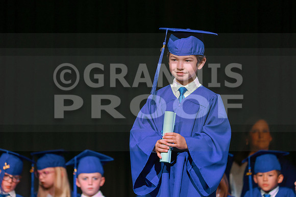 MCGRADUATION25-525