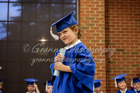 MCGRADUATION24-750