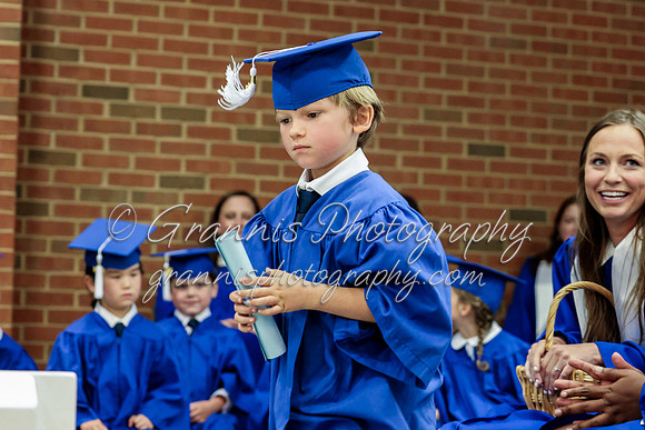 MCGRADUATION24-793