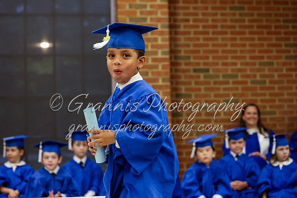 MCGRADUATION24-543