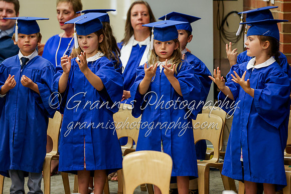 MCGRADUATION24-496