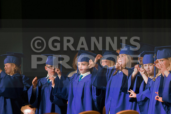 MCGRADUATION25-315