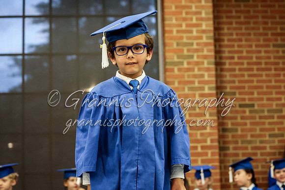 MCGRADUATION24-689