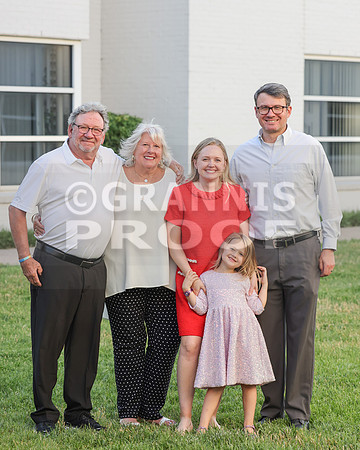 MCGRADUATION25-247
