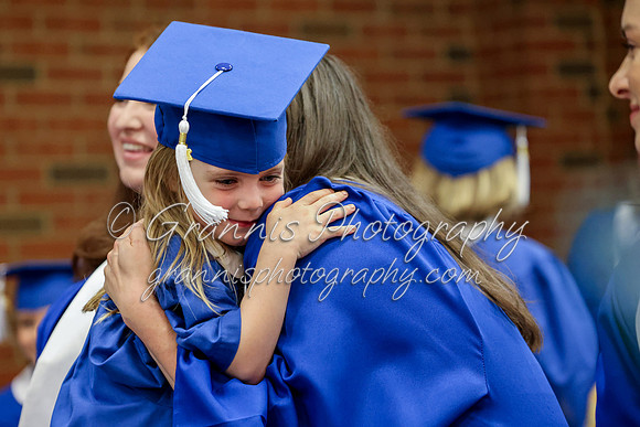MCGRADUATION24-580