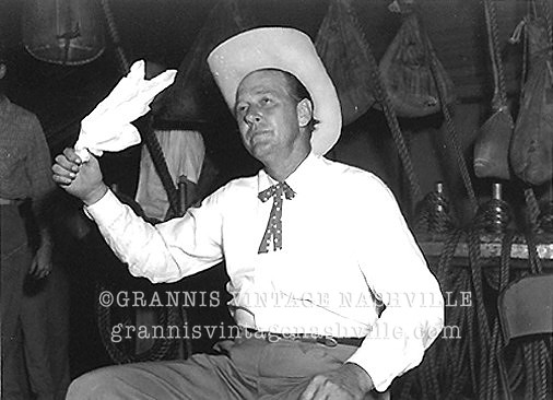 025_Eddie Hill