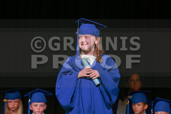 MCGRADUATION25-596