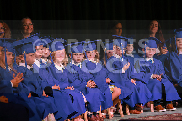 MCGRADUATION25-343