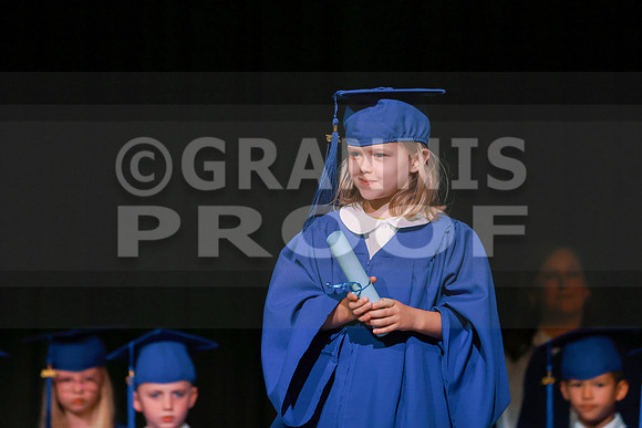MCGRADUATION25-483