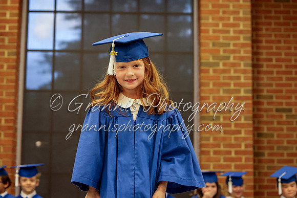 MCGRADUATION24-606