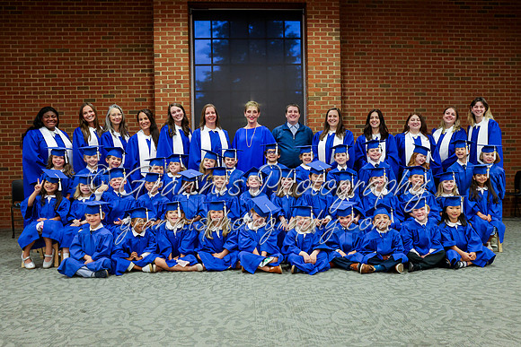 MCGRADUATION24-817