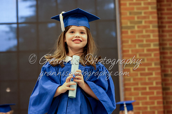 MCGRADUATION24-645