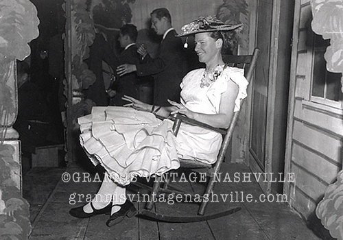 034_Minnie Pearl