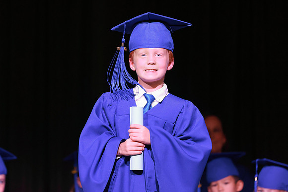 MCGRADUATION25-385-2