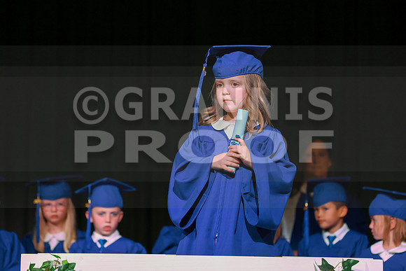 MCGRADUATION25-504