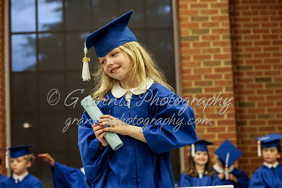 MCGRADUATION24-729