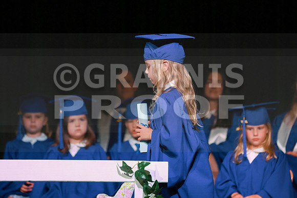 MCGRADUATION25-555
