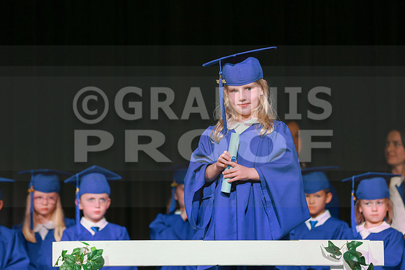 MCGRADUATION25-419
