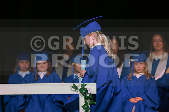 MCGRADUATION25-377